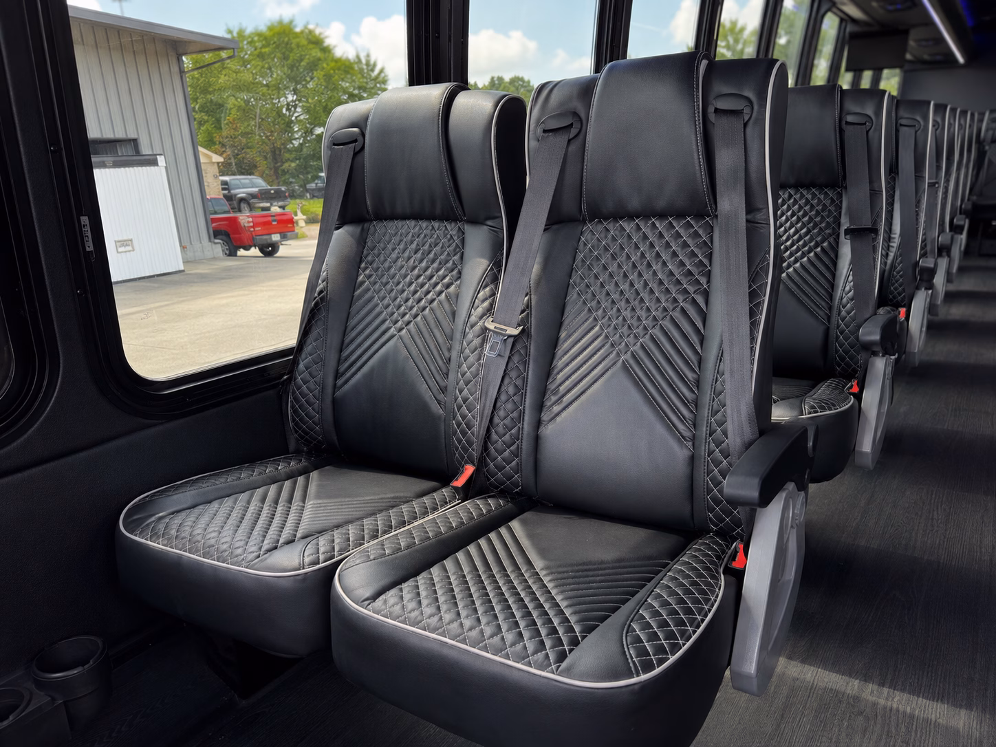 charter buses to tacoma museums and south sound field trip destinations