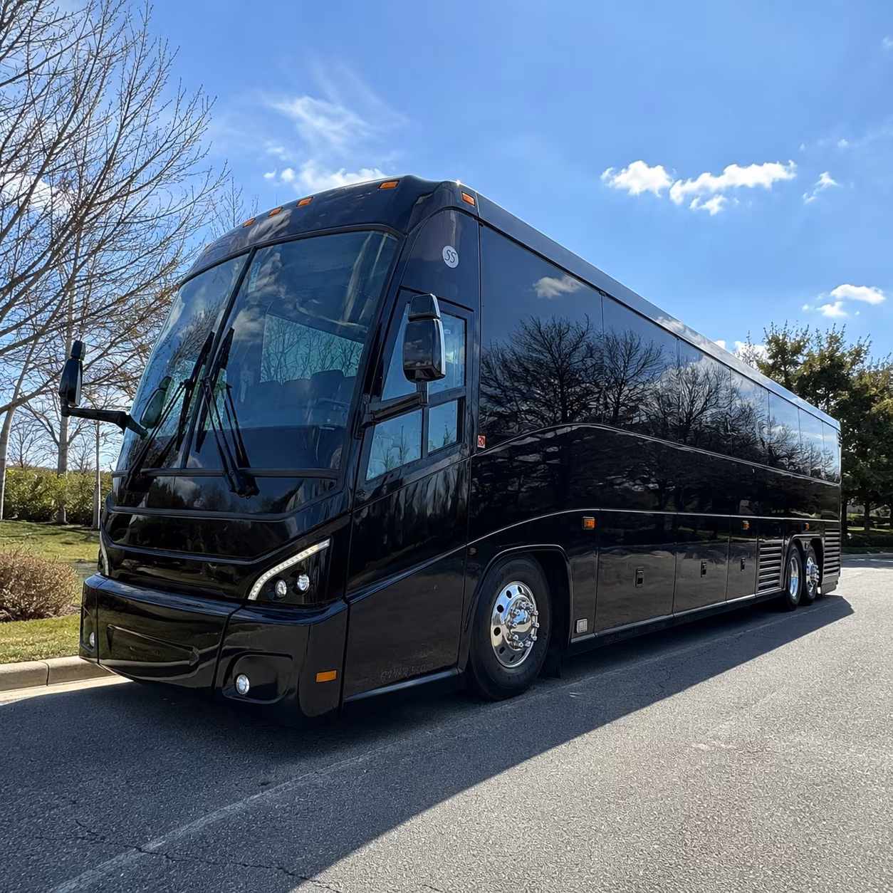 corporate group shuttles between kent and sea
