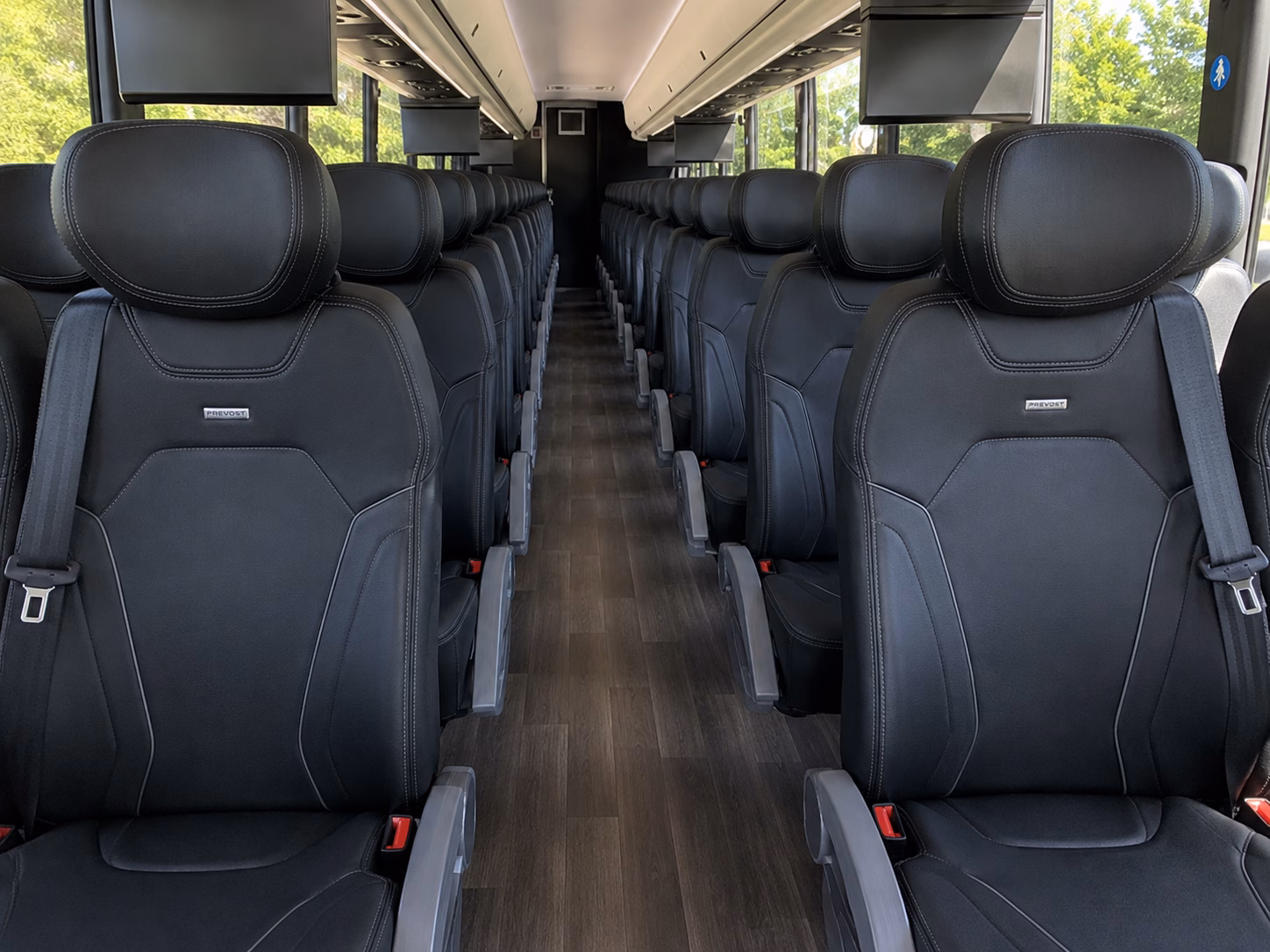 woodinville wine country bus rentals from kent the region s most popular day trip